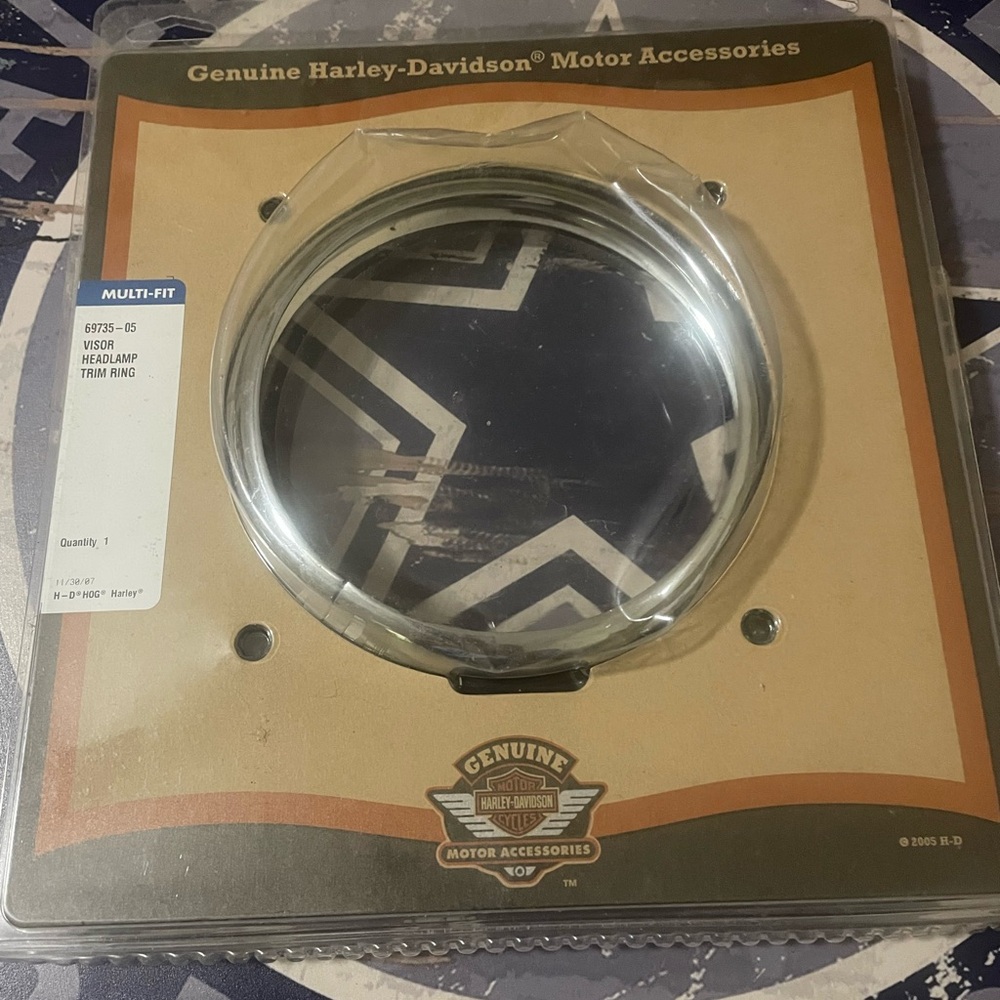 Harley-Davidson Multi-Fit 69735-05 Visor Headlamp Trim Ring NEW for 1994-later